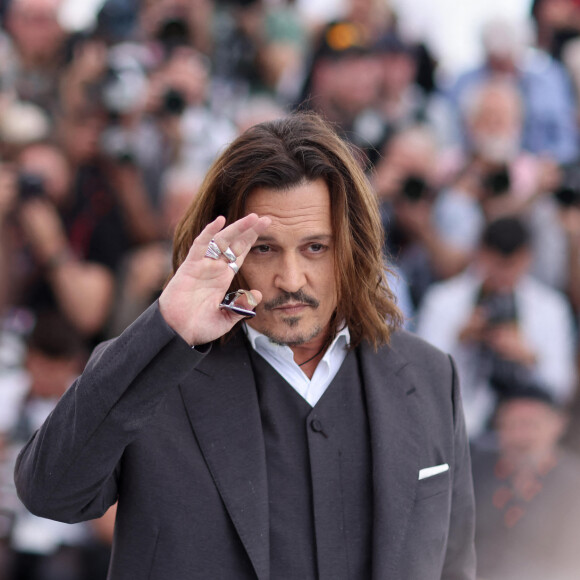Johnny Depp au photocall de "Jeanne du Barry" lors du 76ème Festival International du Film de Cannes, le 17 mai 2023. © Dominique Jacovides/Cyril Moreau/Bestimage