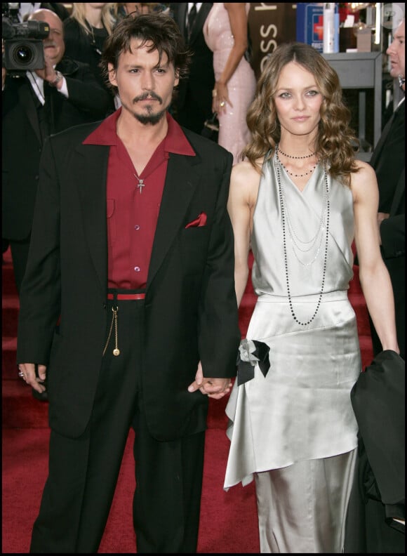 Johnny Depp a fait de rares et touchantes confidences sur sa vie privée
Johnny Depp et Vanessa Paradis aux Golden Globes