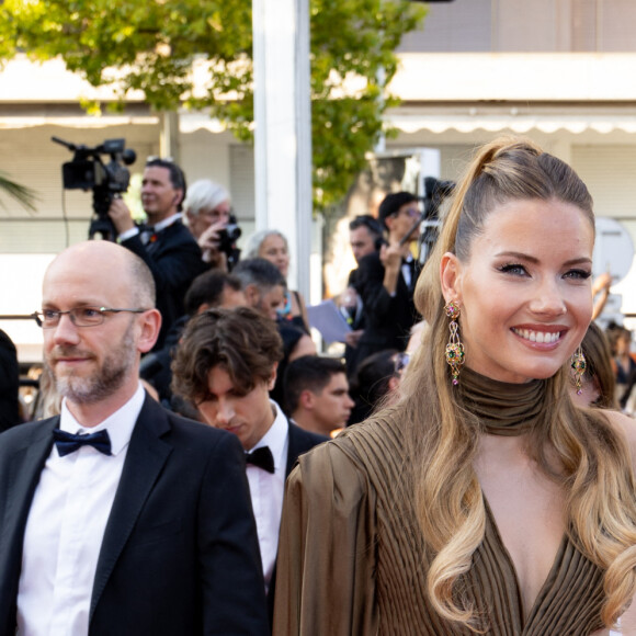 Amandine Petit - Montée des marches du film " Club Zéro " lors du 76ème Festival International du Film de Cannes, au Palais des Festivals à Cannes. Le 22 mai 2023 © Jacovides-Moreau / Bestimage