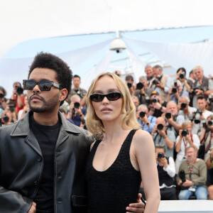 Abel "The Weeknd' Tesfaye, Lily Rose-Depp au photocall de "The Idol" lors du 76ème Festival International du Film de Cannes, le 23 mai 2023. © Jacovides / Moreau / Bestimage 