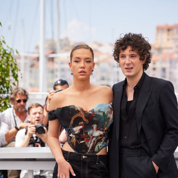 Adèle Exarchopoulos et Vincent Lacoste au photocall de "Elemental (élémentaire)" lors du 76ème Festival International du Film de Cannes, le 27 mai 2023. © Moreau/Jacovides/Bestimage 