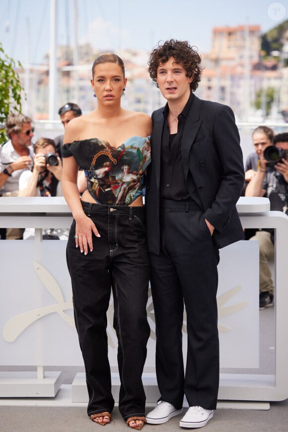 Adèle Exarchopoulos et Vincent Lacoste au photocall de "Elemental (élémentaire)" lors du 76ème Festival International du Film de Cannes, le 27 mai 2023. © Moreau/Jacovides/Bestimage 