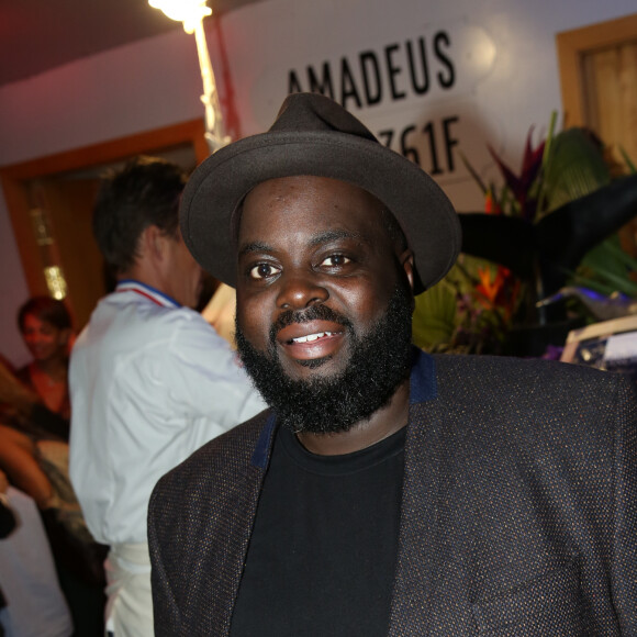 Issa Doumbia lors de la soirée d'inauguration du restaurant du groupe d'H.Gaouaoui et du chef N.Tarayre "Splash" au port Van Gogh, en bord de Seine à Asnières, France, le 12 septembre 2019. © Rachid Bellak/Bestimage