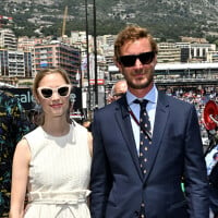 Pierre Casiraghi avec sa femme Beatrice, sublime en look Dior : couple glamour au Grand Prix de Monaco