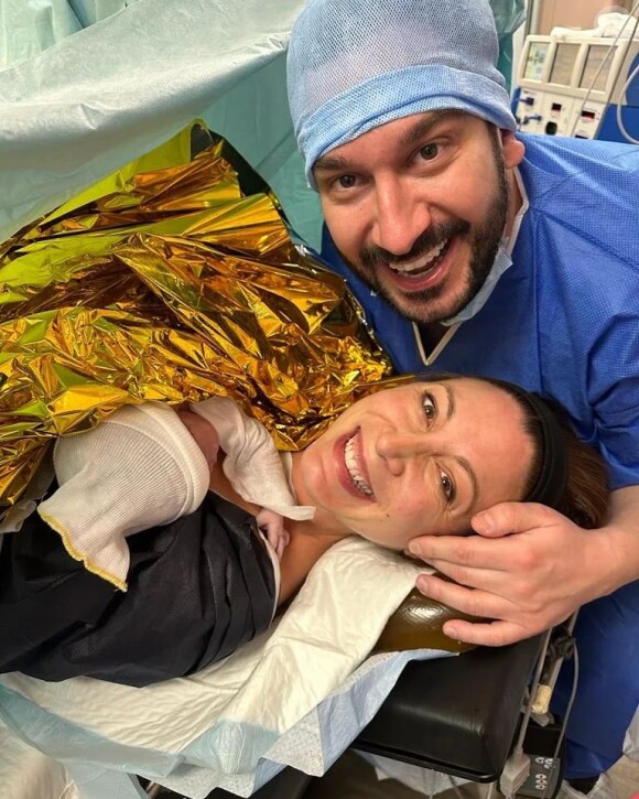 La danseuse a donné naissance à sa fille Joy en février 2023
Silvia Notargiacomo et Denny Imbroisi le jour de la naissance de leur fille Joy, février 2023