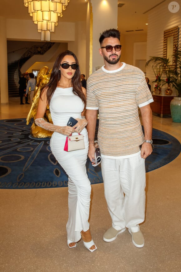 Nabilla Benattia-Vergara et son mari Thomas Vergara à l'hôtel "Martinez" lors du 76ème Festival International du Film de Cannes, le 23 mai 2023. 