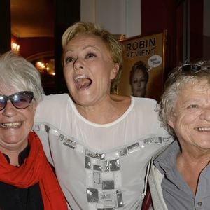 Catherine Lara, Muriel Robin et Josée Dayan - Générale du spectacle de Muriel Robin "Robin Revient Tsoin Tsoin" au Théâtre de la porte Saint-Martin a Paris, le 23 septembre 2013.