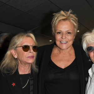 Semi-exclusif - Véronique Sanson, Muriel Robin et Catherine Lara - Générale du nouveau spectacle "Muriel Robin et Pof !" au Palais des Sports à Paris le 3 octobre 2019. © Coadic Guirec/Bestimage