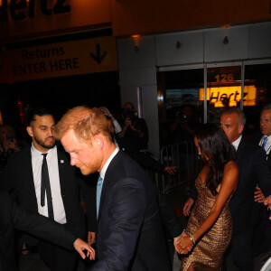 Le prince Harry, duc de Sussex et Meghan Markle, duchesse de Sussex, et sa mère Doria Ragland, à la sortie de la cérémonie des "Women of Vision Awards" au Ziegfeld Theatre à New York, le 16 mai 2023. 