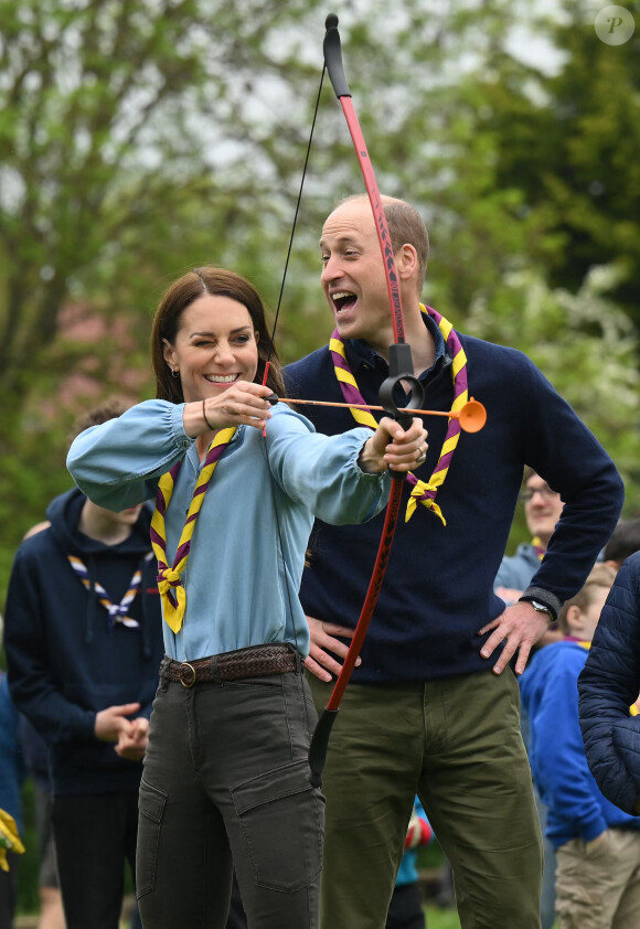 Le prince William, prince de Galles, et Catherine (Kate) Middleton, princesse de Galles, et leurs enfants, participent à la journée du bénévolat "Big Help Out" à Slough le 8 mai 2023.