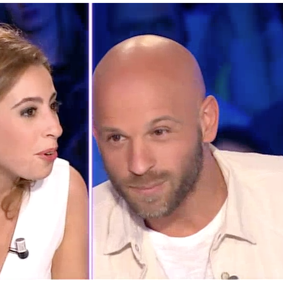 Léa Salamé fait une grosse bourde face à l'acteur Franck Gastambide. "On n'est pas couché" sur France 2, le 26 mars 2016.