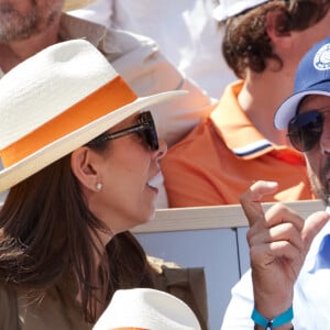 Patrick Bruel en tribunes lors des Internationaux de France de tennis de Roland Garros 2023 à Paris, France, le 4 juin 2023. © Cyril Moreau/Bestimage