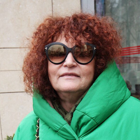 Valerie Mairesse - Les invités de l'émission des "Grosses Têtes" à la sortie des studios RTL à Neuilly-sur-Seine, France, le 30 janvier 2023. © Jonathan Rebboah/Panoramic/Bestimage