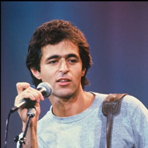 Jean-Jacques Goldman a marqué toute une génération avec des titres phares.
Jean-Jacques Goldman - Emission Champs-Elysées.