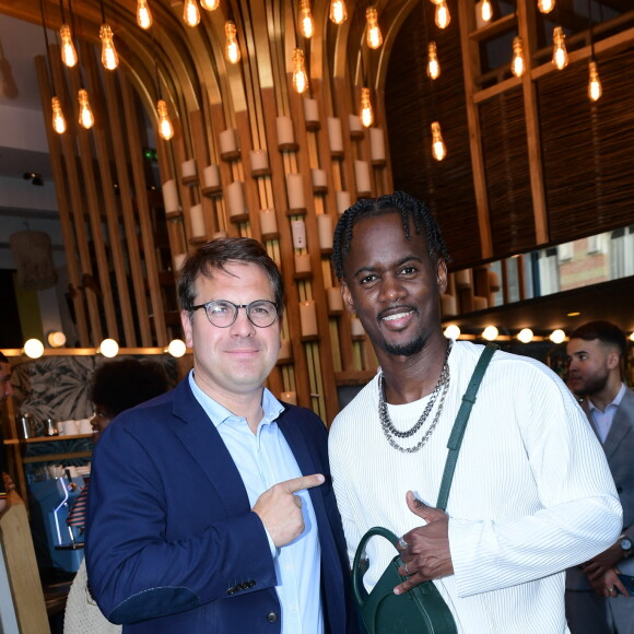Exclusif - Le maire du 17ème arrondissement Geoffroy Boulard, Black M - Inauguration du restaurant du rappeur Black M, le "Merci Charles !" au 35 Bd Berthier 750017 à Paris le 8 juin 2023. © Rachid Bellak/Bestimage 