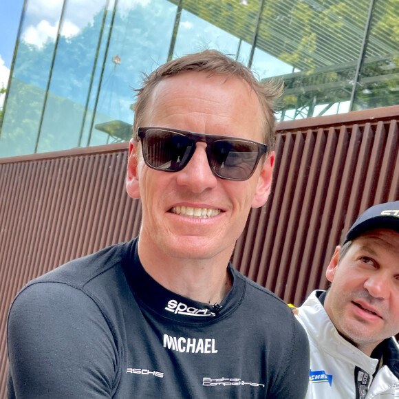 Michael Fassbender avait participé aux 24h du Mans l'an dernier.
Michael Fassbender - Personnalités lors des 24 Heures du Mans le 10 juin 2023. © Fabien Faure / Bestimage 