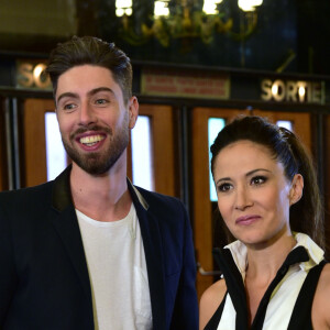 Exclusif - Fabienne Carat a eu la surprise de découvrir Julien Brugel, son futur partenaire de l'émission de télévision "Danse Avec Les Stars 6" lors de la première du film film d'animation "Worms" au Grand Rex à Paris le 27 septembre 2015.