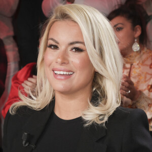 Il a désormais pour interdiction de diffuser les vidéos des séances de sorcellerie de Carla Moreau
Exclusif - Carla Moreau - Enregistrement de l'émission "La Grosse Rigolade" présentée par C.Hanouna le 1er décembre qui sera diffusée à 21h10 sur C8 le Jeudi 8 décembre 2022 qui réunira les experts de la blague pour une soirée 100% Darka. © Jack Tribeca / Bestimage