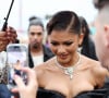 Mais voilà que l'actrice a été confrontée à un moment très embarrassant.
Zendaya - Soirée "Bulgari Mediterranea High Jewelry" au Palais des Doges à Venise en Italie le 16 mai 2023.