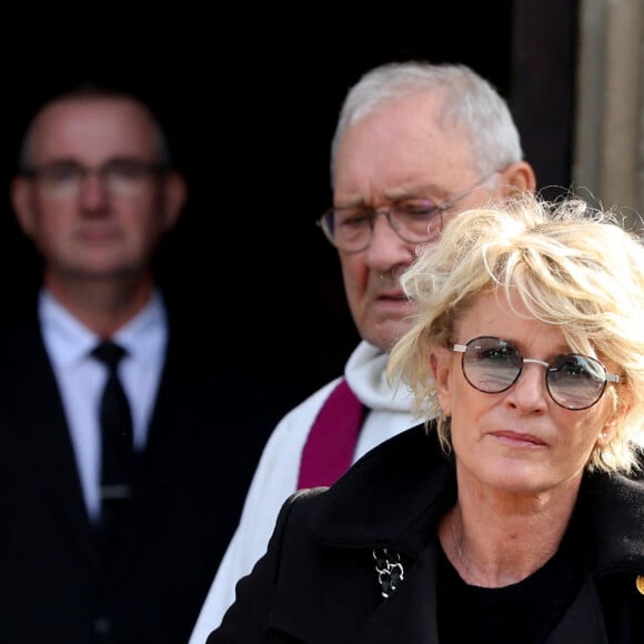 Exclusif - Sophie Davant - Funérailles du restaurateur Jacques Aviegne, dit Miocque en l'église Saint-Augustin à Deauville, France, le 7 octobre 2022. © Dominique Jacovides/Bestimage