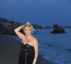 Elle a donc dû se priver
Exclusif - Loana sur la plage de Cannes lors du 76ème festival international du film, le 25 mai 2023. © Philippe Baldini / Bestimage
