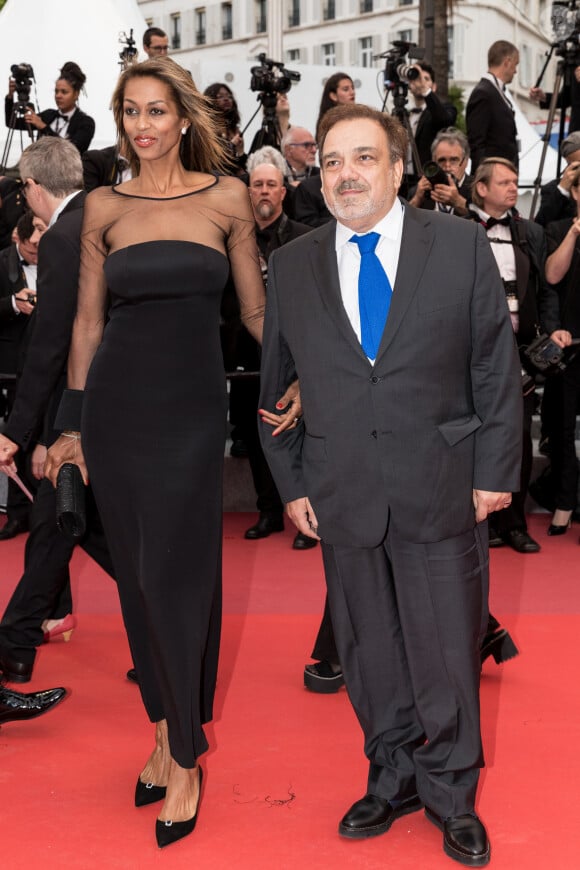 Didier Bourdon et sa femme Marie-Sandra - Montée des marches du film "Douleur et Gloire" lors du 72ème Festival International du Film de Cannes. Le 17 mai 2019 © Jacovides-Moreau / Bestimage 