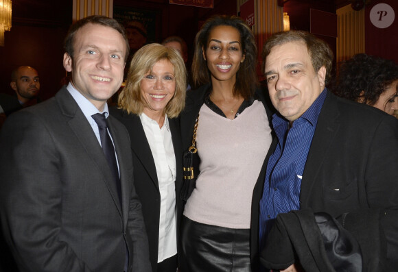 Emmanuel Macron et sa femme Brigitte Trogneux, Didier Bourdon et sa femme Marie-Sandra - People à la générale de la pièce "A torts et à raison" au théâtre Hébertot à Paris le 25 janvier 2016. © Coadic Guirec/Bestimage