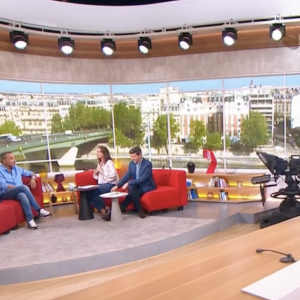 Nikos Aliagas grondé en direct dans "Télématin" par sa maman Haroula Aliagas. France 2, le 21 juin 2023