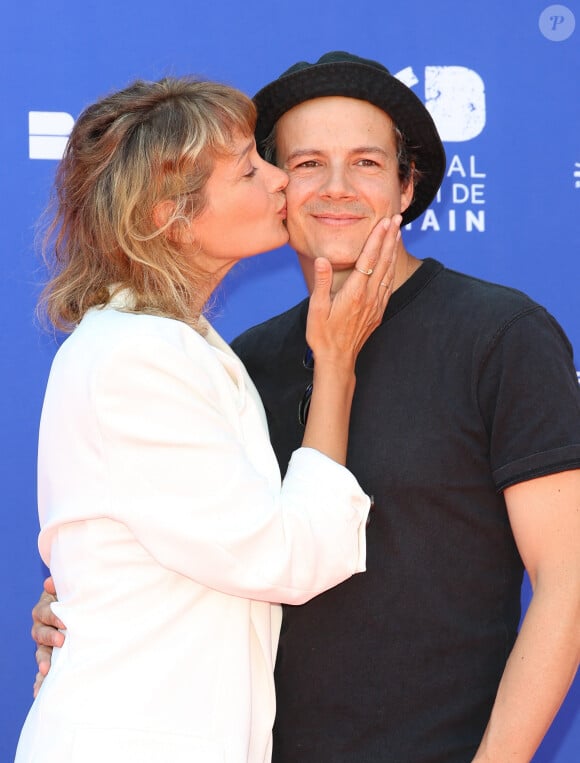 Caroline Anglade et son compagnon Nicolas Moreau à la seconde édition du festival du film de Demain au Ciné Lumière à Vierzon, France, le 3 juin 2023. © Coadic Guirec/Bestimage 