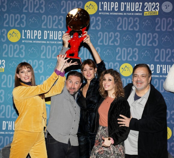 Frédérique Bel, Benjamin Lehrer, Caroline Anglade, Carine Ribert, Didier Bourdon, Grand prix OCS pour le film "38,5 Quai des orfèvres" - Cérémonie de clôture du 26ème Festival de l'Alpe