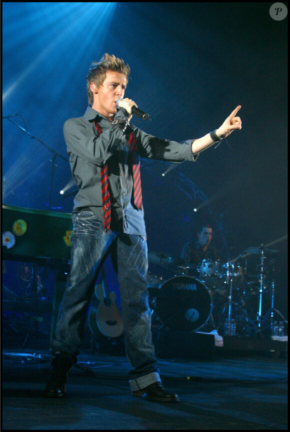 Jonathan Cerrada en concert à l'Olympia .