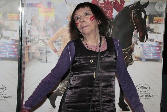 Brigitte Fontaine - Avant-première du film "Grand soir" en 2012 à Paris