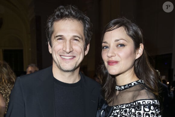 Guillaume Canet et sa compagne Marion Cotillard (en Chanel) - Intérieur du dîner Chanel des révélations César 2020 au Petit Palais à Paris, le 13 janvier 2020. © Olivier Borde/Bestimage 