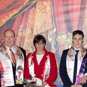 Camille Gottlieb, le prince Albert II de Monaco, la princesse Stéphanie de Monaco, Louis Ducruet et sa femme Marie (enceinte) - Arrivées lors du 45ème Festival International du Cirque de Monte Carlo sous le chapiteau Fontvieille à Monaco le 20 janvier 2023. © Olivier Huitel/Pool/Bestimage 