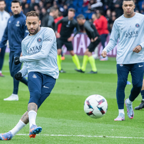 Neymar Jr (Paris SG) lors du match de Ligue 1 Uber Eats "PSG - Lille (4-3)" au Parc des Princes, le 19 février 2023.