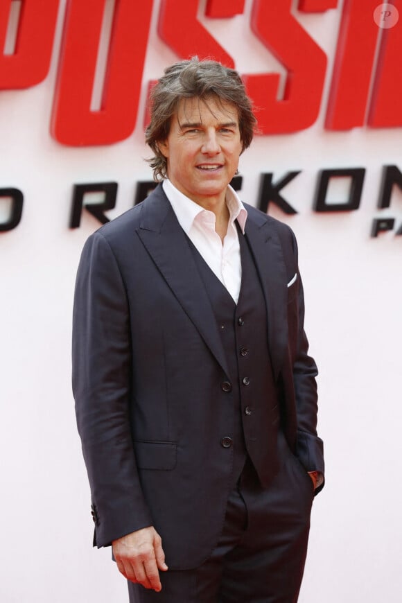 La Française a su créer une belle amitié avec Tom Cruise, qui lui rend bien puisqu'il sera l'invité d'honneur de son émission sur RMC
 
Tom Cruise à Londres.