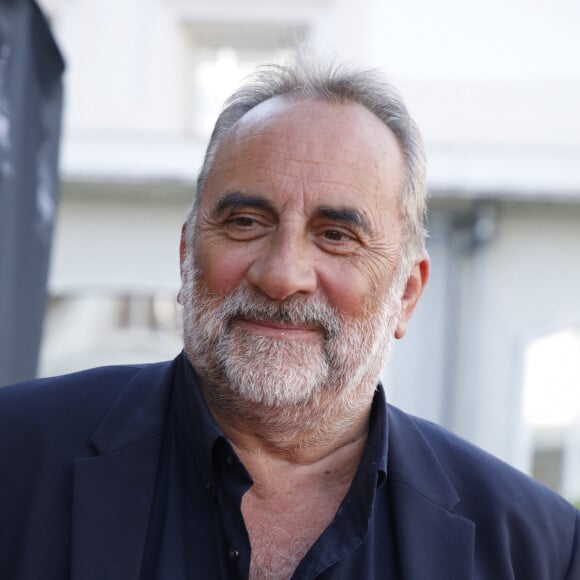 Exclusif - Antoine Dulery - Personnalités lors de la 2ème édition du Festival du Cinéma Français et Gastronomie d'Aix-les-Bains. Le 7 juin 2023 © Denis Guignebourg / Bestimage 