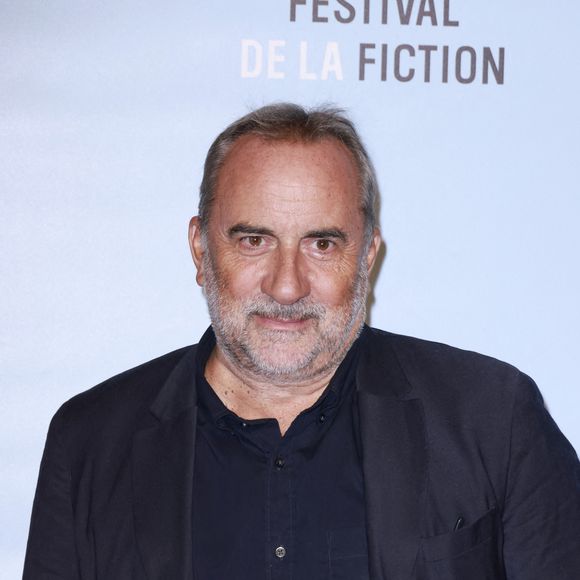 Antoine Duléry - Première de "La maison d'en face" lors de la 24ème édition du Festival de la Fiction TV de La Rochelle. Le 14 septembre 2022 © Christophe Aubert via Bestimage  