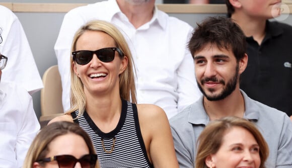 Ben Attal et sa compagne Jordane Crantelle dans les tribunes lors des Internationaux de France de Tennis de Roland Garros 2023. Paris, le 7 juin 2023. © Jacovides-Moreau / Bestimage 