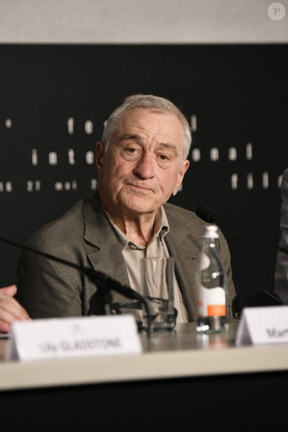 Robert de Niro à la conférence de presse du film Killers Of The Flower Moon" lors du 76ème Festival International du Film de Cannes le 21 mai 2023. © Pool / Bestimage 