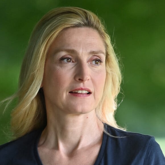 Rendez-vous avec Julie Gayet en marge du festival Soeurs Jumelles, Rencontre de la musique et de l'image à Rochefort le 28 juin 2023. © Franck Castel / Bestimage 