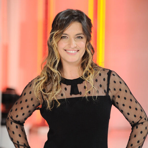 Exclusif Laetitia Milot - Enregistrement de l'émission "Vivement Dimanche" au studio Gabriel à Paris, diffusée le 2 décembre sur France 2. Le 21 novembre 2018 © Guillaume Gaffiot / Bestimage 