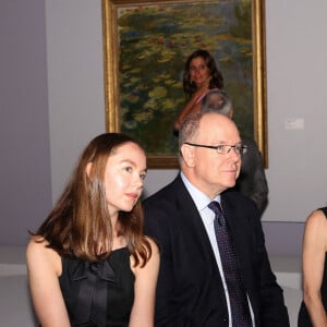 Exclusif - Le prince Albert II de Monaco, en compagnie de sa nièce la princesse Alexandra de Hanovre et son fiancé Ben Strautmann a visité la nouvelle exposition de l'été du Grimaldi Forum à Monaco, "Monet en pleine lumière", le 6 juillet 2023.  © Claudia Albuquerque/Bestimage 