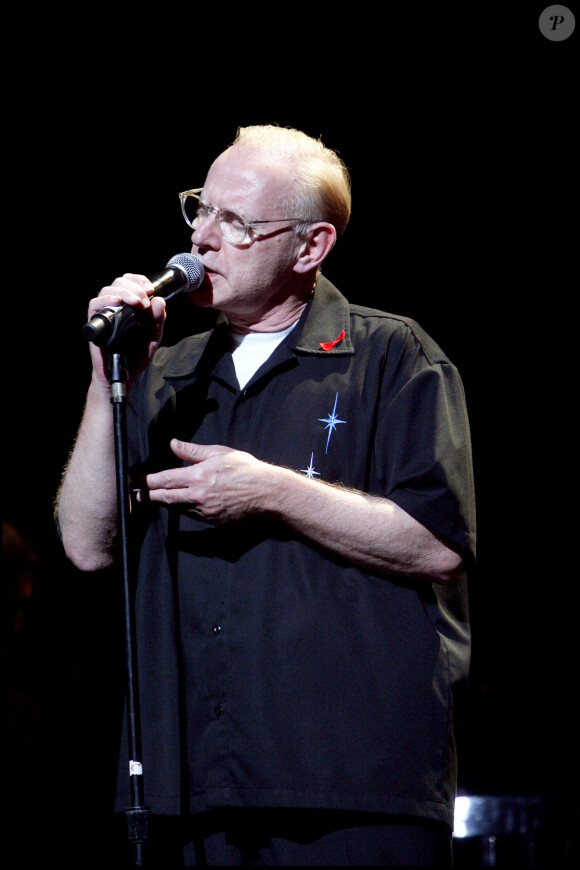 William Sheller lors d'un concert hommage à Barbara.