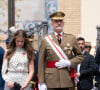 Il faut dire que la jeune fille sera bientôt dans cette académie. 
Le roi Felipe VI et la reine Letizia d'Espagne, présentent les Despachos et les nominations aux nouveaux officiers de l'armée et de la garde civile à Saragosse, Espagne, le 7 juillet 2023. 