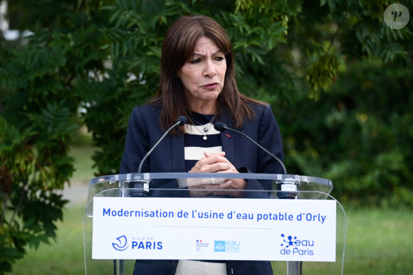 Anne Hidalgo (maire de Paris) lors de la visite de la modernisation de l'usine d'eau potable d 'Orly, France, le 29 juin 2023. © Federico Pestellini/Panoramic/Bestimage 