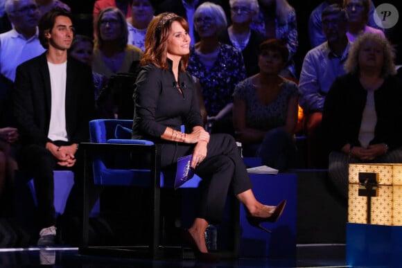 Exclusif - Faustine Bollaert - Enregistrement de l'émission "La boîte à secrets 14", présentée par F.Bollaert, et diffusée le 28 octobre sur France 3. © Christophe Clovis / Bestimage