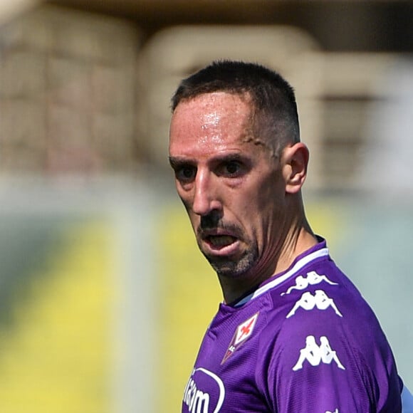 Franck Ribery de l'ACF Fiorenta lors du match de championnat Serie A opposant la Fiorentina à Juventus au stade Artemio Franchi à Florence, Italie, le 25 avril 2021. © Inside/Panoramic/Bestimage