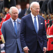Joe Biden à nouveau très confus : gros moment de malaise avec Charles III devant les soldats, le roi gêné reste sérieux