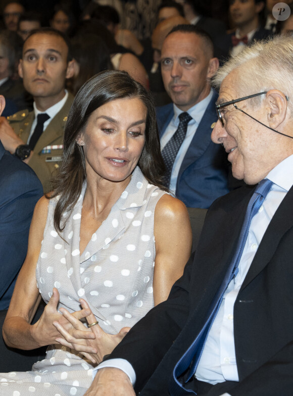 Letizia d'Espagne - Remise des décorations de La Caixa au Caixaforum, Madrid, Espagne, 12 juillet 2023.